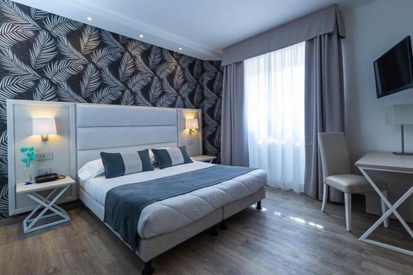Hotel Rombino Фонтебланда Екстер'єр фото
